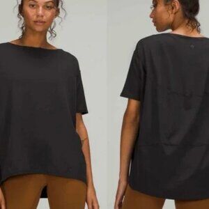 Lululemon black tee top oversized Short Sleeve pullover sz large sz 12